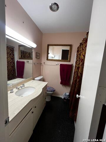 Image 19 of 30 For 7711 Broadway  31c