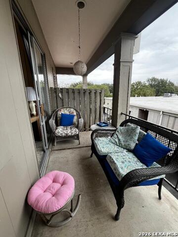 Image 22 of 30 For 7711 Broadway  31c