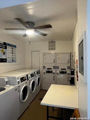 Image 24 of 30 For 7711 Broadway  31c