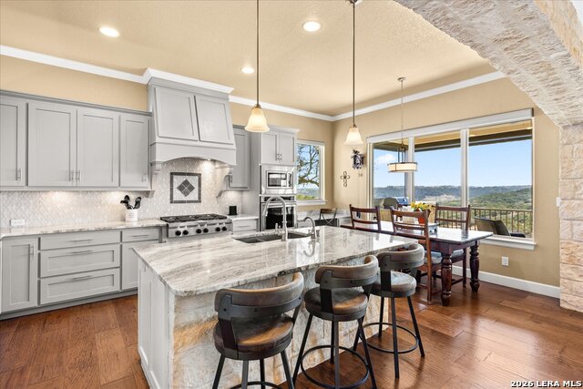 Image 10 of 53 For 99 Alex Circle