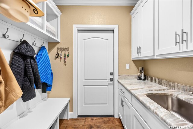 Image 33 of 53 For 99 Alex Circle