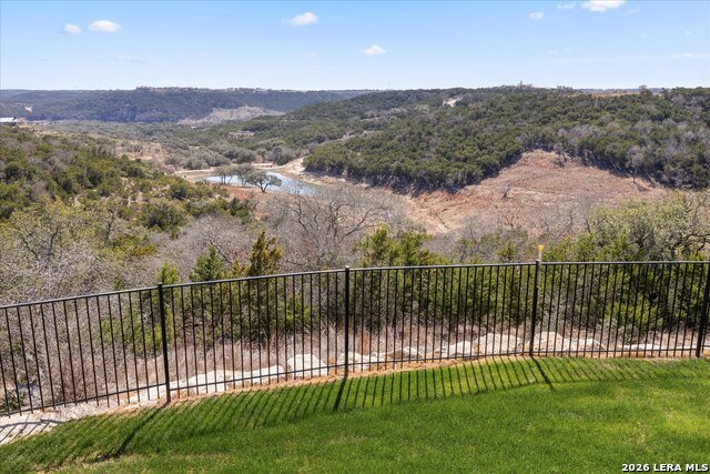 Image 36 of 53 For 99 Alex Circle