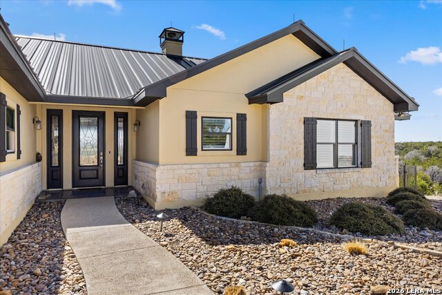 Image 4 of 53 For 99 Alex Circle