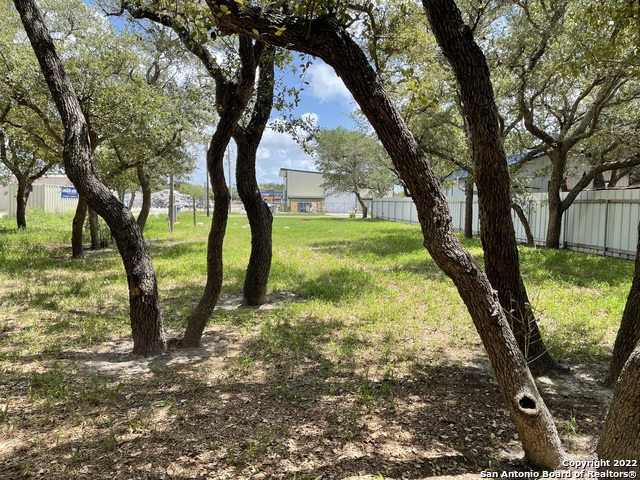 Image 3 of 10 For 829 Fuqua St S