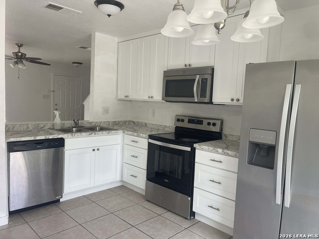 Image 4 of 11 For 22 Badgers  