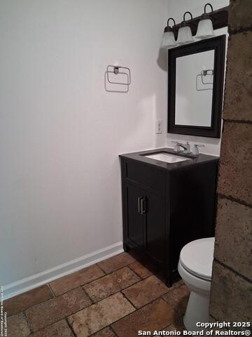 Image 4 of 13 For 8424 Forest Ridge