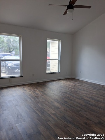 Image 5 of 13 For 8424 Forest Ridge