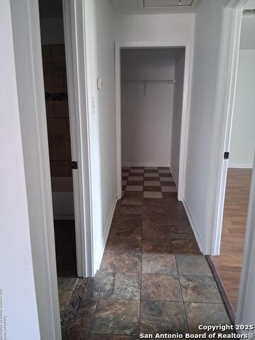 Image 7 of 13 For 8424 Forest Ridge