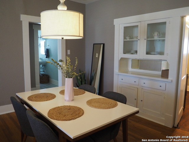 Image 10 of 24 For 1118 W Mistletoe Ave W