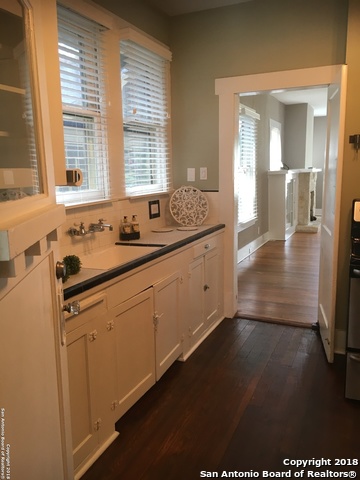 Image 12 of 24 For 1118 W Mistletoe Ave W