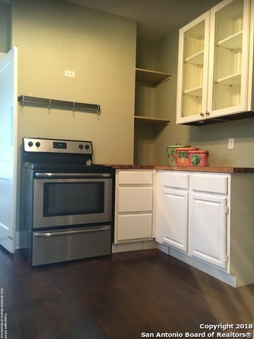 Image 13 of 24 For 1118 W Mistletoe Ave W