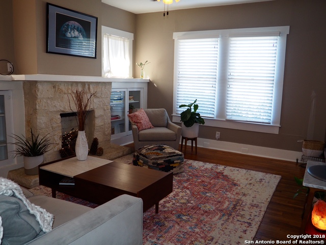 Image 6 of 24 For 1118 W Mistletoe Ave W