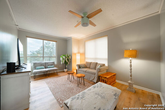 Image 2 of 19 For 1 Towers Park  212