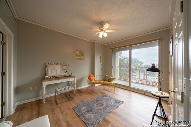 Image 7 of 19 For 1 Towers Park  212