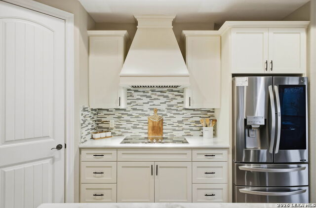 Image 20 of 49 For 117 Crescent Rdg