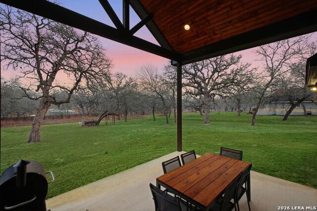 Image 40 of 49 For 117 Crescent Rdg