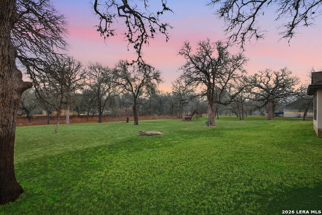 Image 41 of 49 For 117 Crescent Rdg