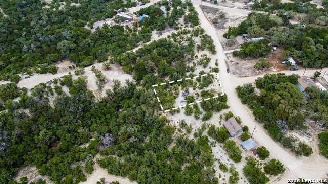 Image 2 of 8 For 206 Overland