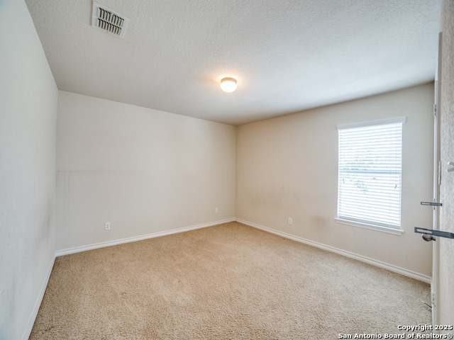 Image 27 of 32 For 7618 Mission Point