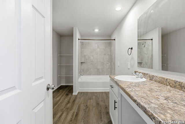 Image 10 of 19 For 13012 Heathers Reef