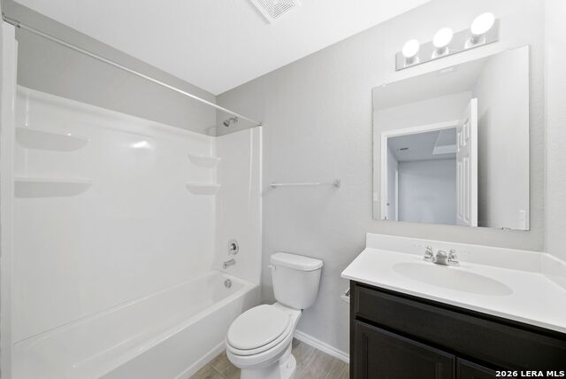 Image 28 of 31 For 12042 Silver Light