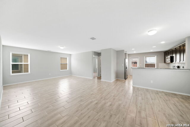 Image 8 of 31 For 12042 Silver Light