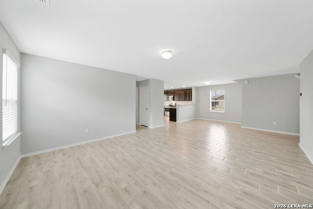 Image 9 of 31 For 12042 Silver Light