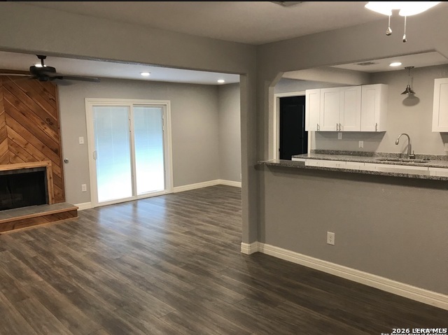 Image 5 of 16 For 4015 Meeks  