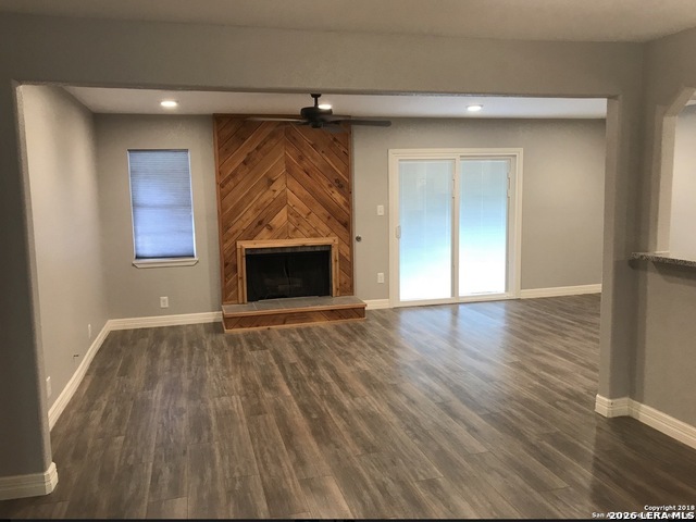 Image 6 of 16 For 4015 Meeks  