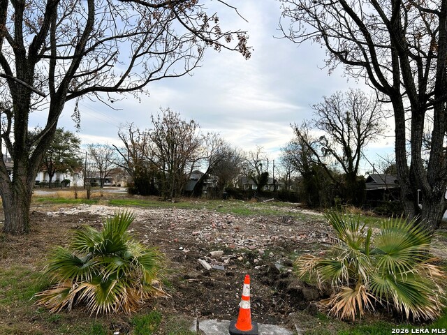 Image 2 of 8 For 454 Hammond  