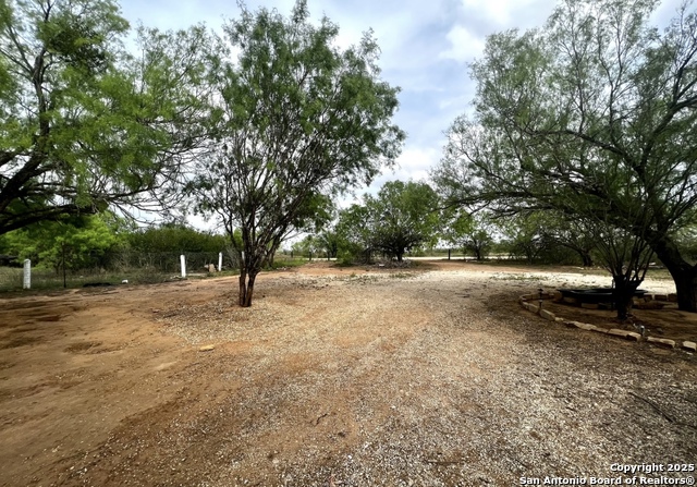 Image 3 of 4 For 140 Cr 2666  