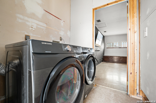 Image 21 of 22 For 2835 Hiawatha