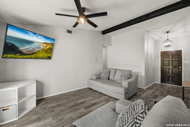 Image 6 of 22 For 2835 Hiawatha