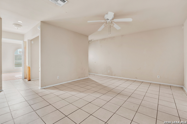 Image 5 of 17 For 1229 Klondike