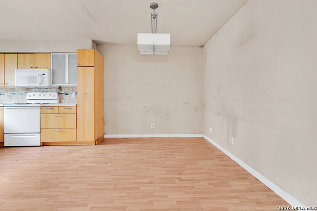 Image 6 of 17 For 1229 Klondike