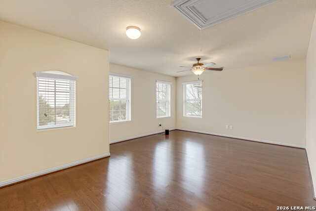 Image 20 of 35 For 25151 Buttermilk