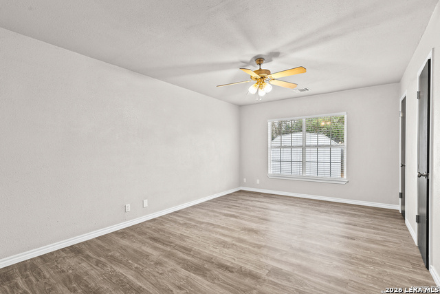 Image 12 of 22 For 5930 Valley Wood