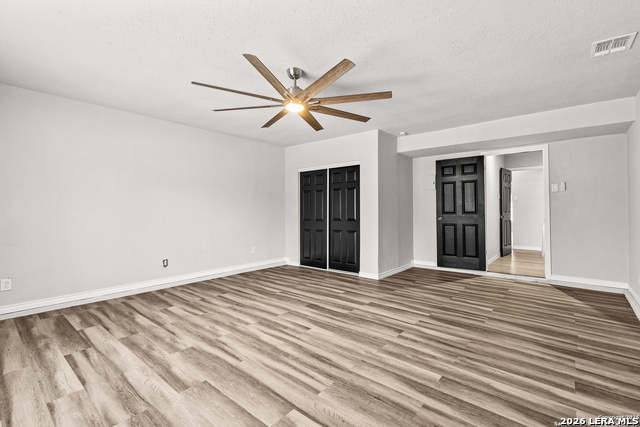 Image 16 of 22 For 5930 Valley Wood