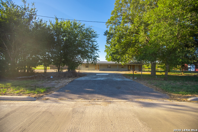 Image 4 of 8 For 637 Strempel Rd