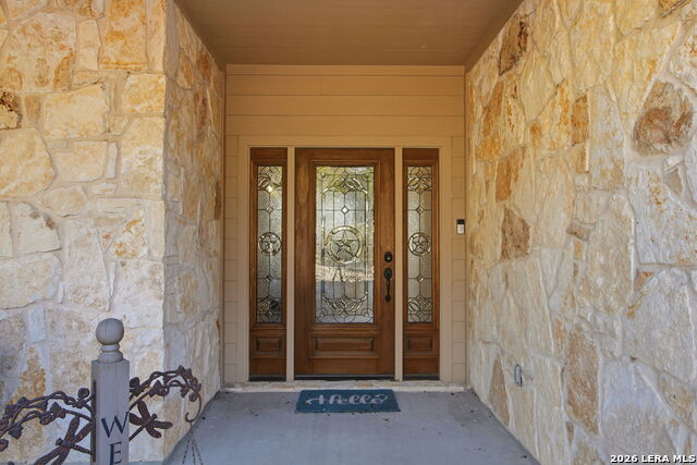 Listing photo id 25 for 1616 Canyon Lake Dr