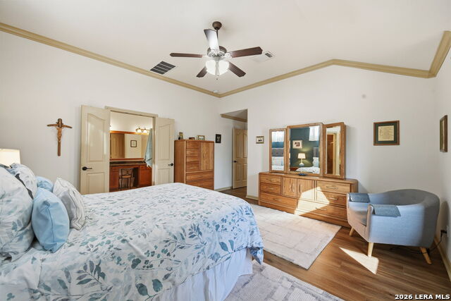 Listing photo id 34 for 1616 Canyon Lake Dr