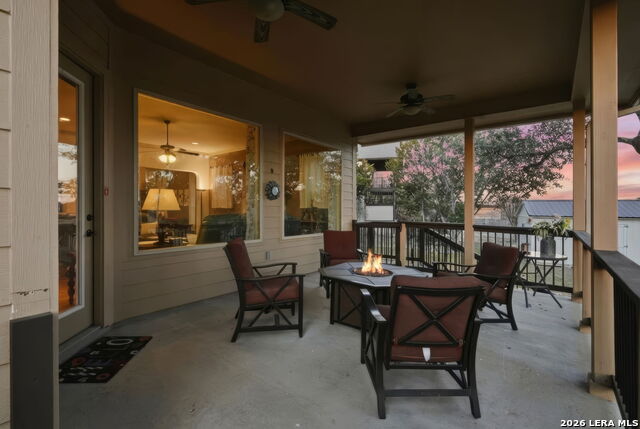 Listing photo id 74 for 1616 Canyon Lake Dr