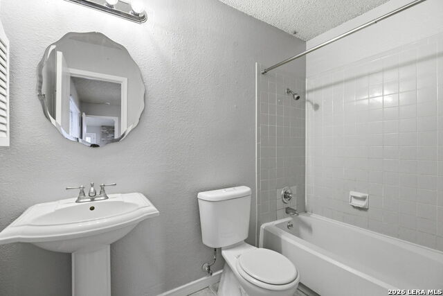 Image 11 of 14 For 9439 Charter Pt