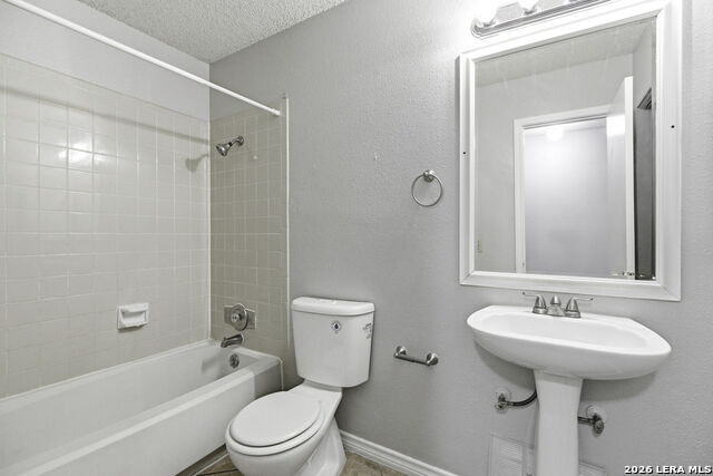 Image 12 of 14 For 9439 Charter Pt