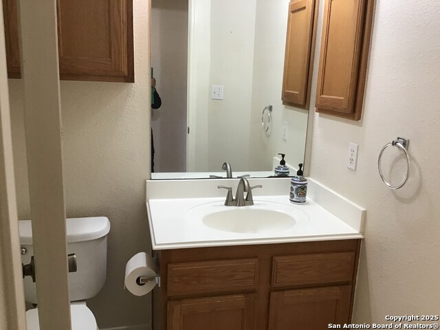 Listing photo id 19 for 9615 Rocksprings