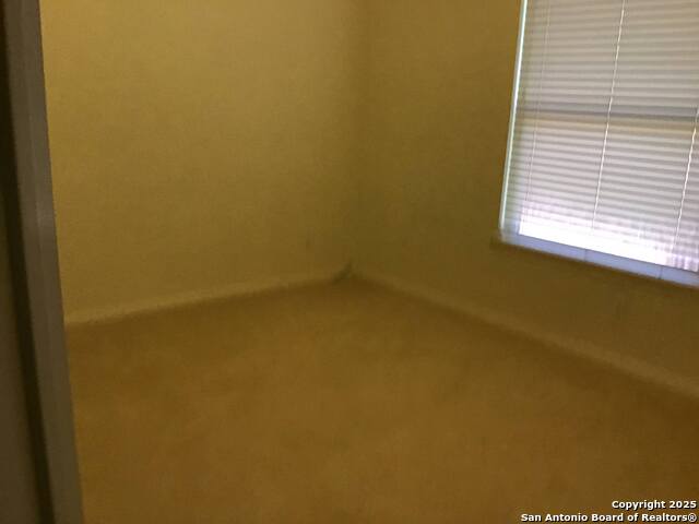 Listing photo id 22 for 9615 Rocksprings