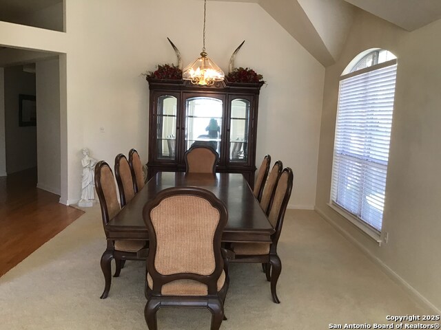 Listing photo id 2 for 9615 Rocksprings