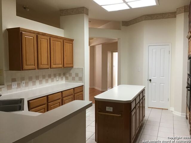 Listing photo id 5 for 9615 Rocksprings