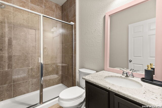 Image 13 of 27 For 721 Great Cloud