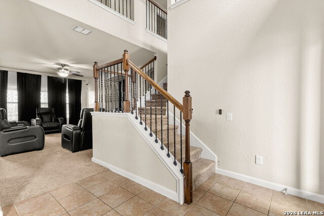 Image 3 of 27 For 721 Great Cloud